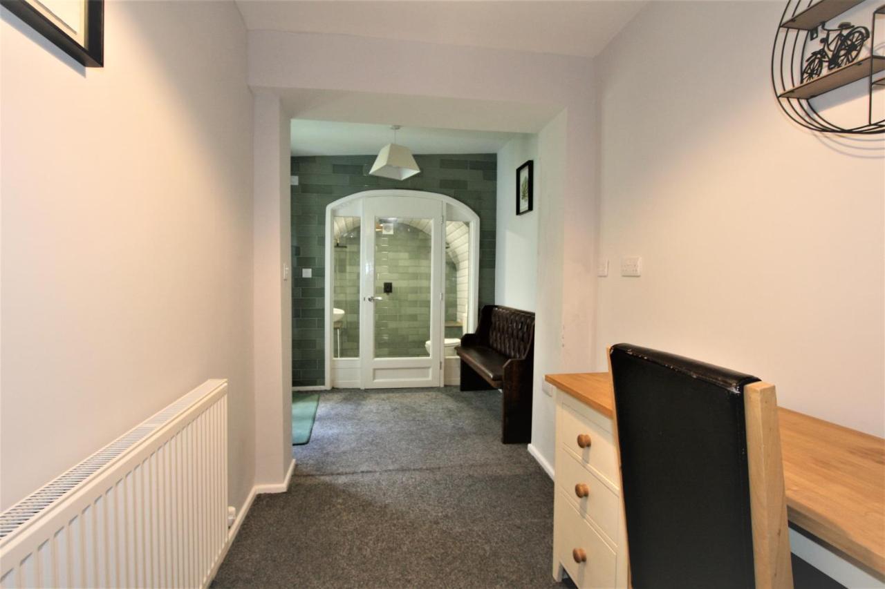 Albion Street Serviced Apartments Cheltenham Exterior foto